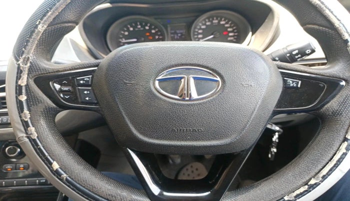 2019 Tata NEXON XM PETROL, CNG, Manual, 76,069 km, interior