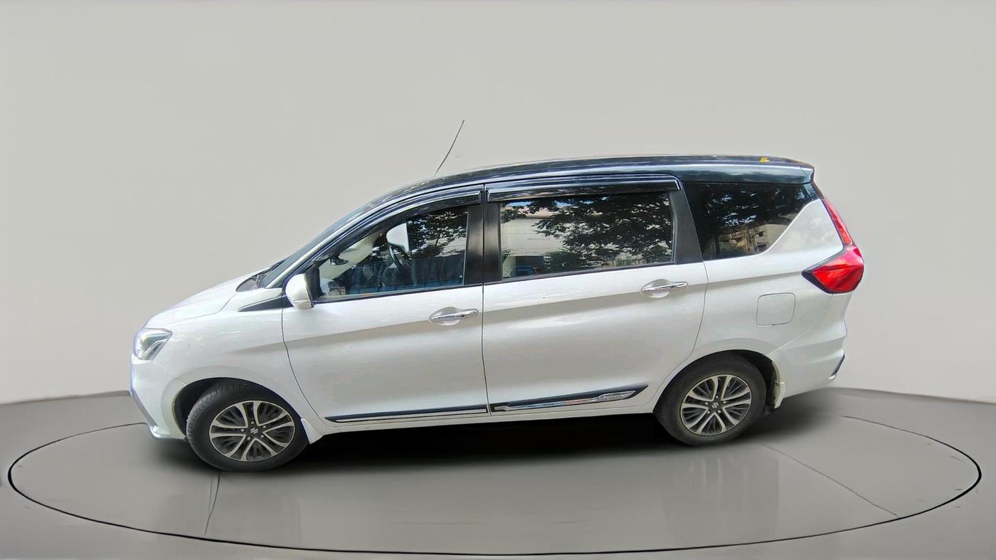 2022 Maruti Ertiga ZXI  CNG, CNG, Manual, 66,587 km, exterior