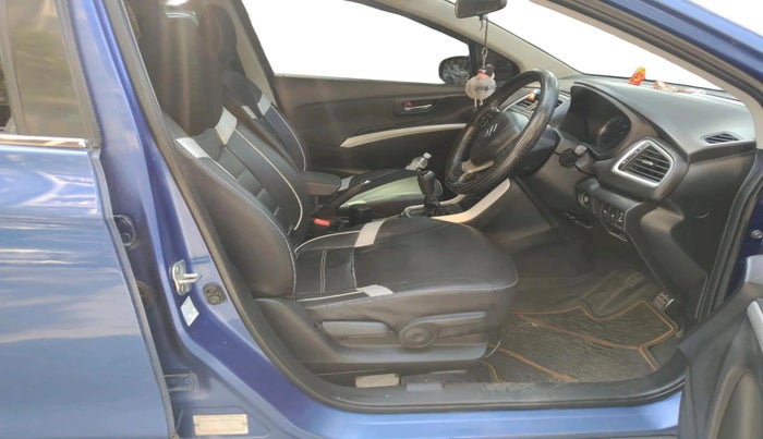 2016 Maruti S Cross ZETA 1.3, Diesel, Manual, 80,598 km, interior