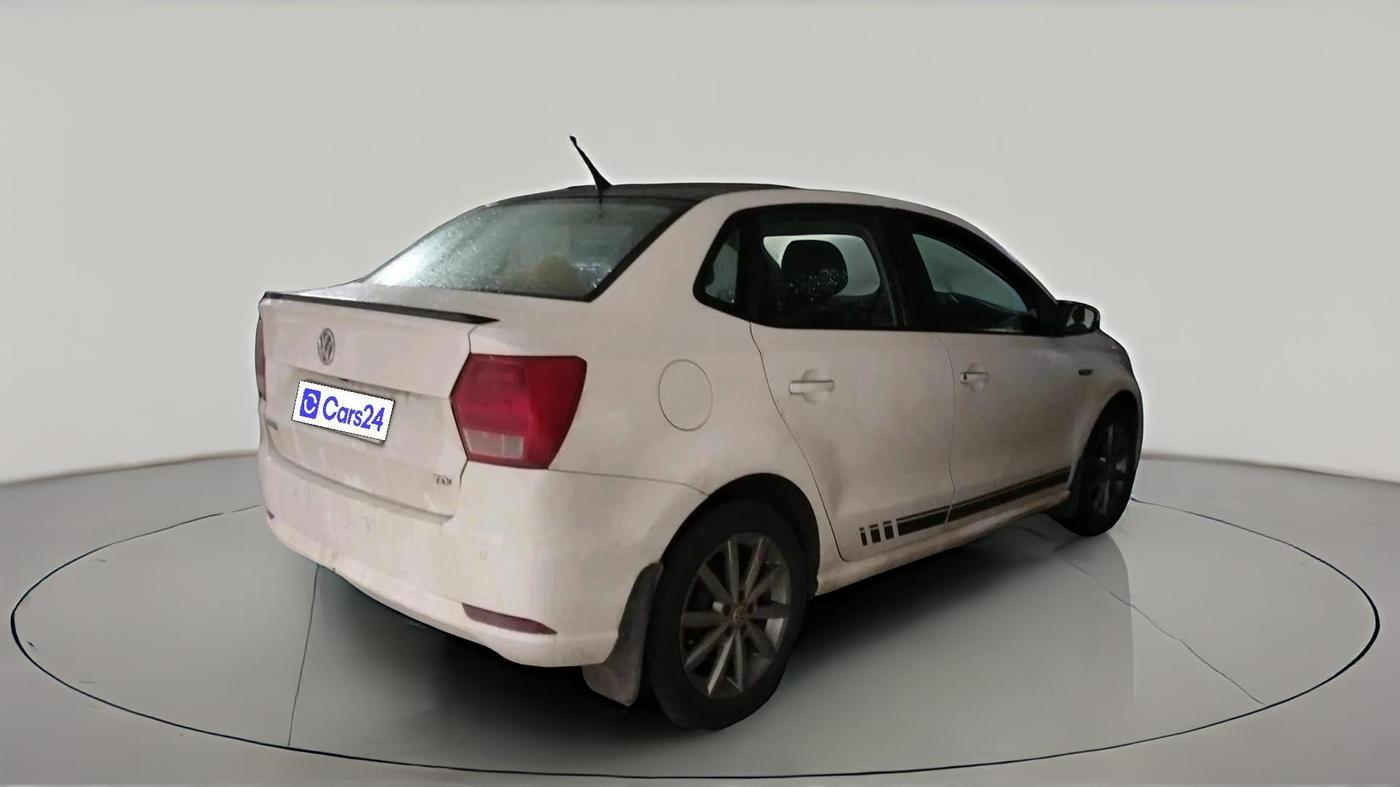 2019 Volkswagen Ameo HIGHLINE PLUS 1.5L AT 16 ALLOY, Diesel, Automatic, 1,10,215 km, exterior