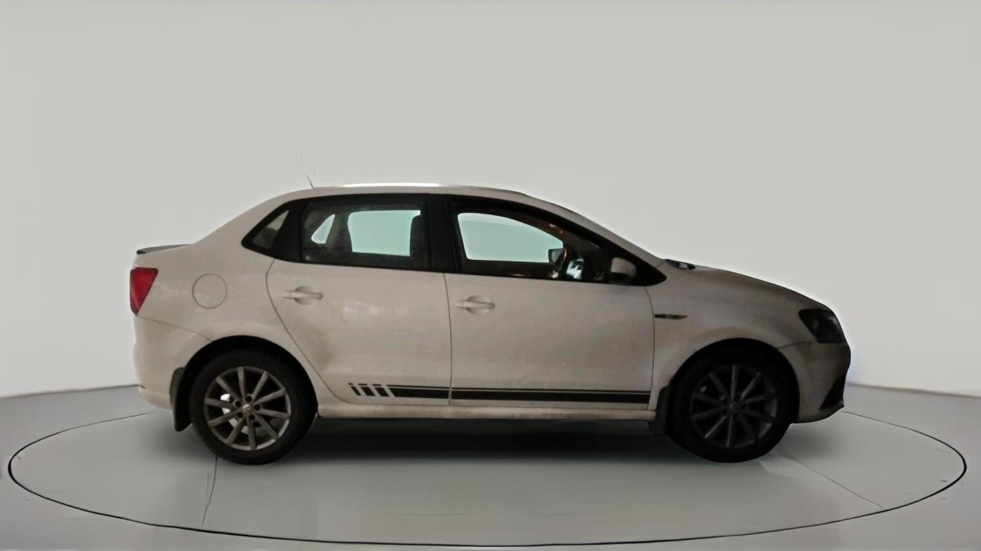 2019 Volkswagen Ameo HIGHLINE PLUS 1.5L AT 16 ALLOY, Diesel, Automatic, 1,10,215 km, exterior