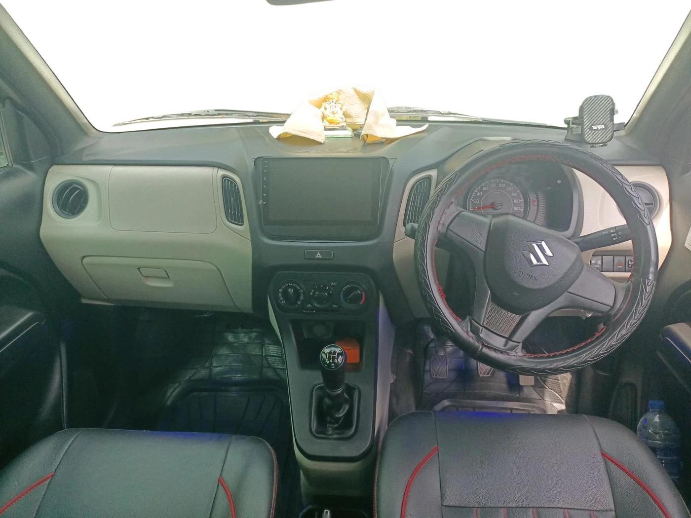 2019 Maruti New Wagon-R LXI CNG 1.0, CNG, Manual, 1,09,865 km, interior