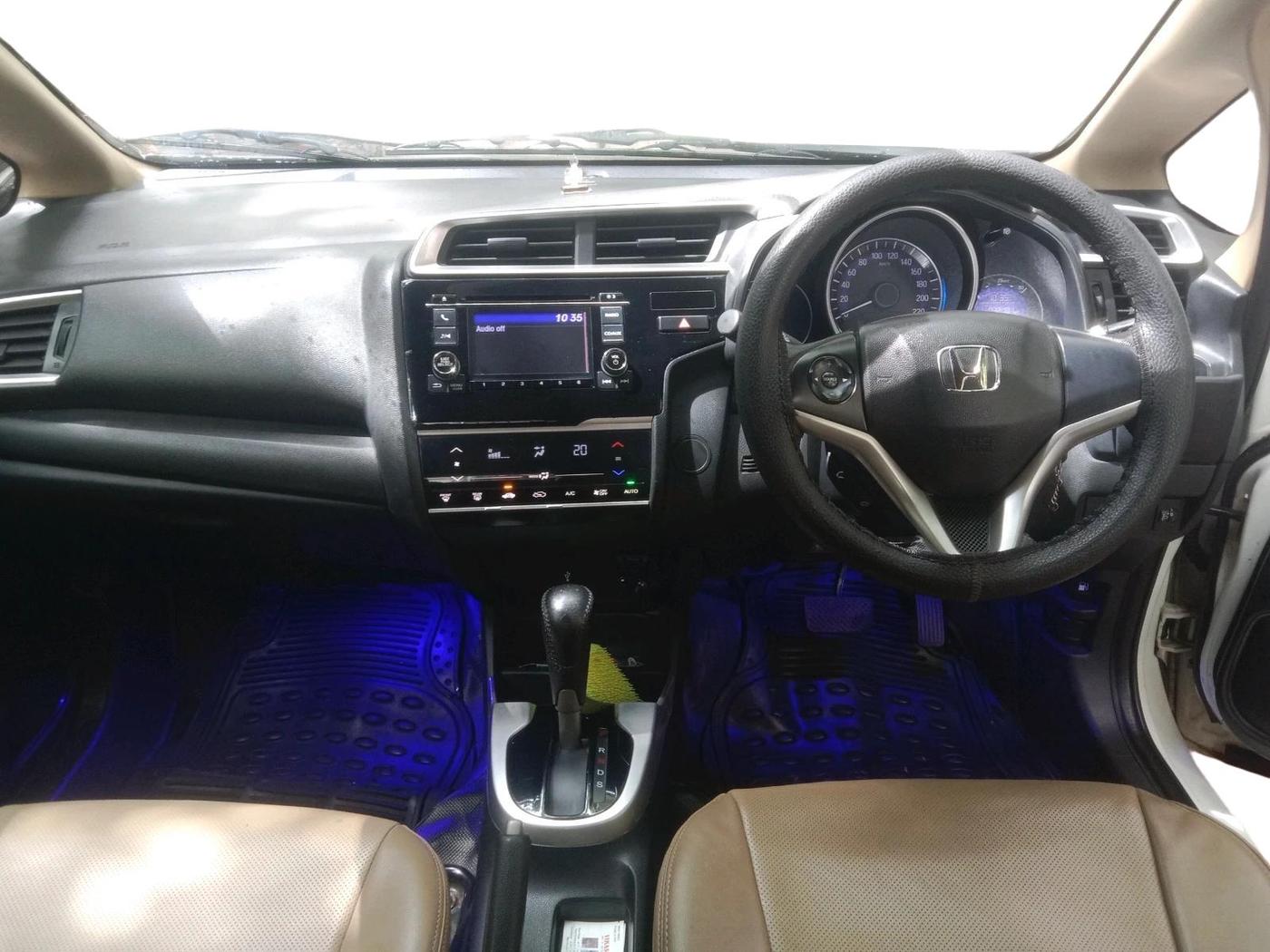 2017 Honda Jazz 1.2L I-VTEC V AT, Petrol, Automatic, 32,191 km, interior