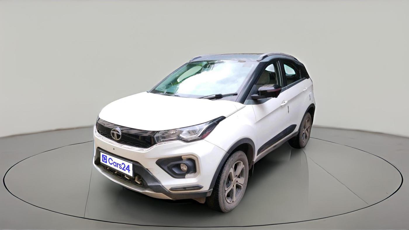 2023 Tata NEXON XZ PLUS LUXURY SUNROOF PETROL, Petrol, Manual, 29,202 km, exterior