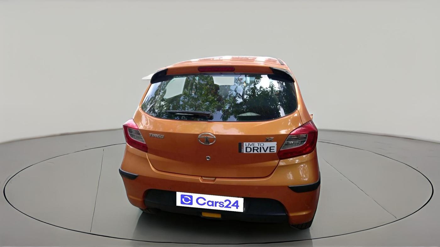 2017 Tata Tiago XZ PETROL, CNG, Manual, 1,23,522 km, exterior