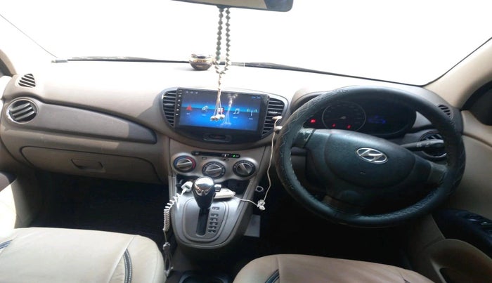 2011 Hyundai i10 SPORTZ 1.2 AT, Petrol, Automatic, 40,116 km, interior