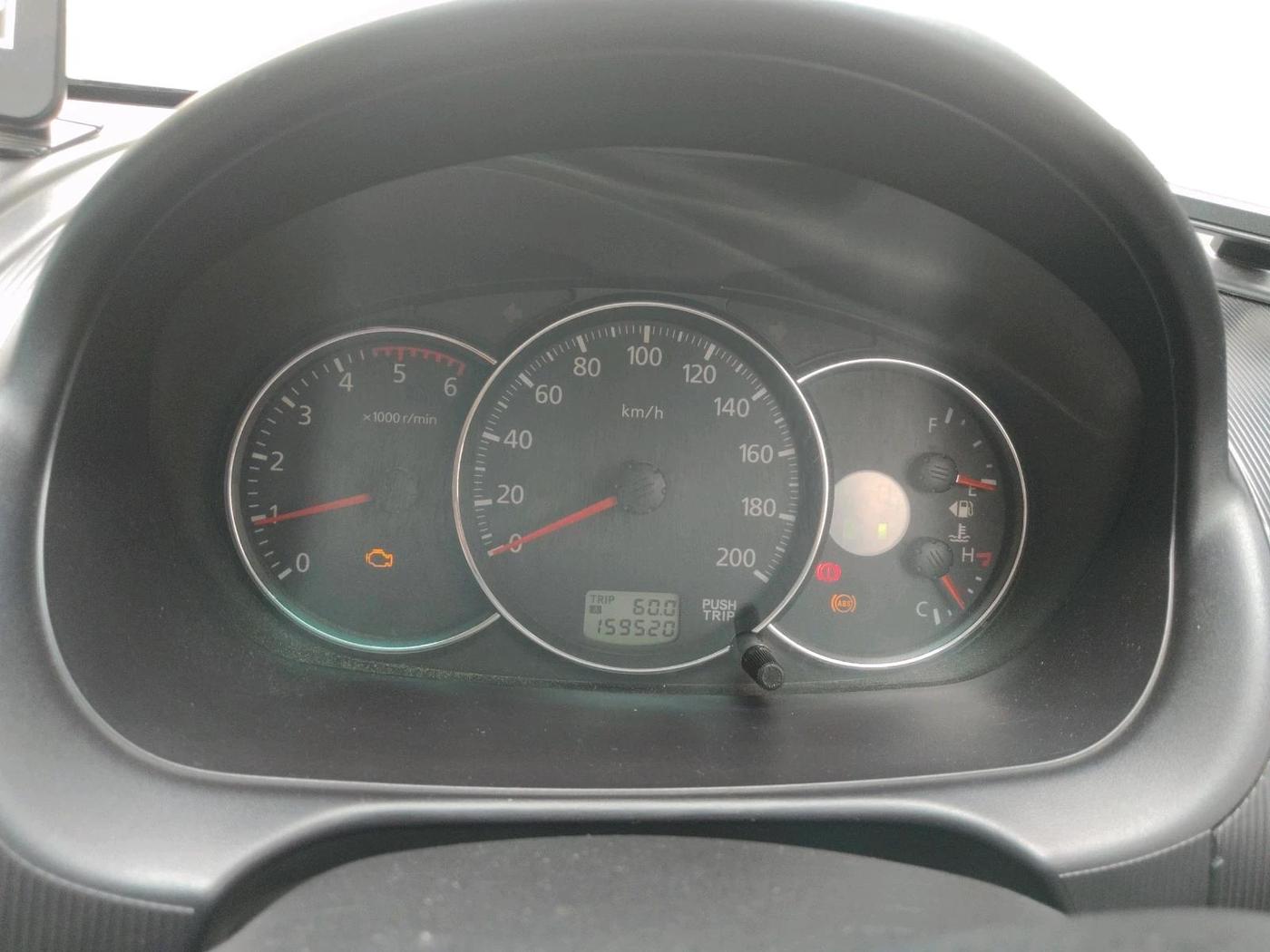 2014 Mitsubishi Pajero Sport 2.5 MT, Diesel, Manual, 1,59,520 km, interior