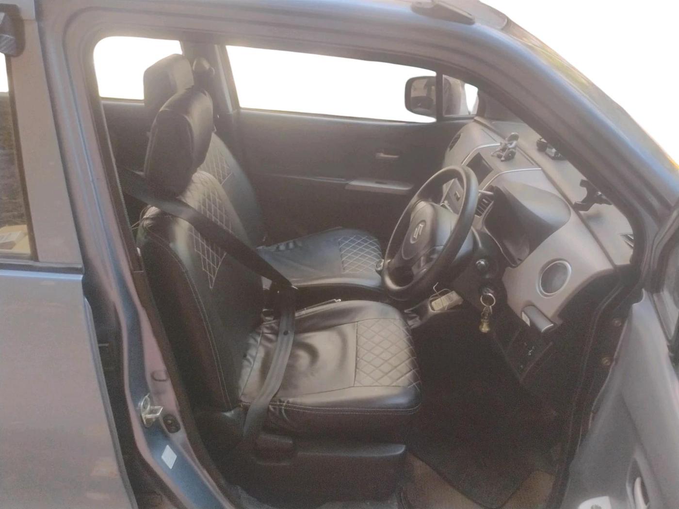 2013 Maruti Wagon R 1.0 VXI, Petrol, Manual, 65,305 km, interior