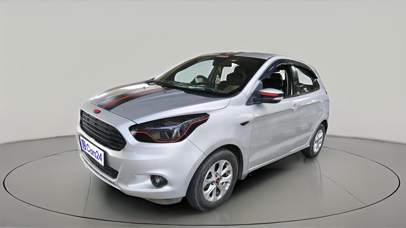 2016 Ford New Figo TITANIUM 1.2 PETROL MT, Petrol, Manual, 94,553 km, exterior