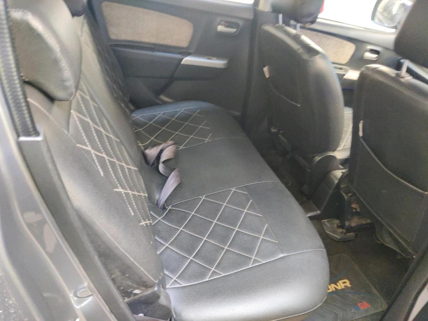 2015 Maruti Wagon R 1.0 VXI AMT, Petrol, Automatic, 29,187 km, interior