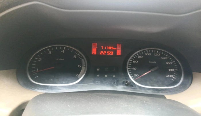 2013 Renault Duster 85 PS RXL DIESEL, Diesel, Manual, 71,785 km, interior