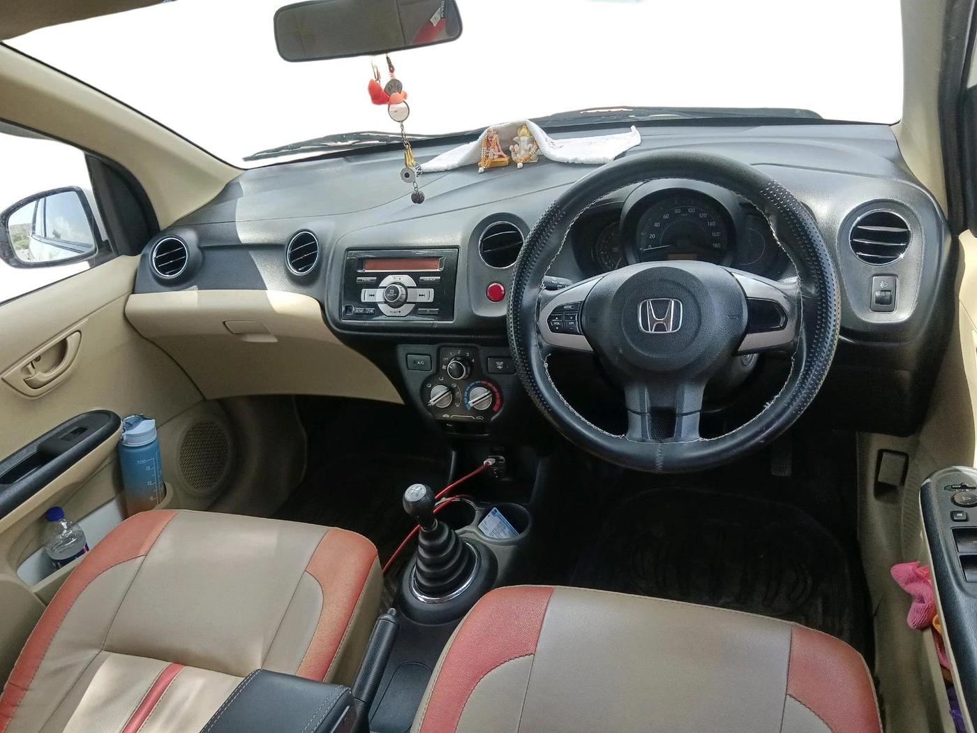 2015 Honda Brio S MT, Petrol, Manual, 50,612 km, interior