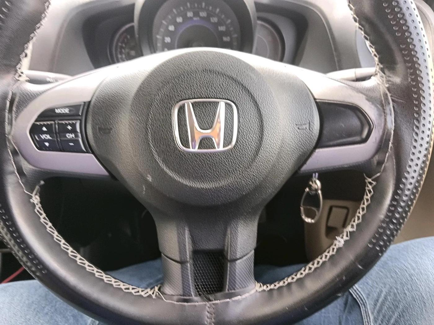 2015 Honda Brio S MT, Petrol, Manual, 50,612 km, interior