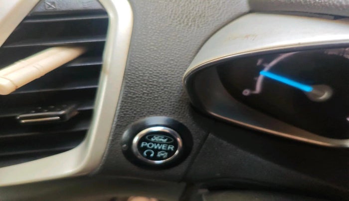 2017 Ford Ecosport TITANIUM 1.5L DIESEL, Diesel, Manual, 1,17,929 km, interior