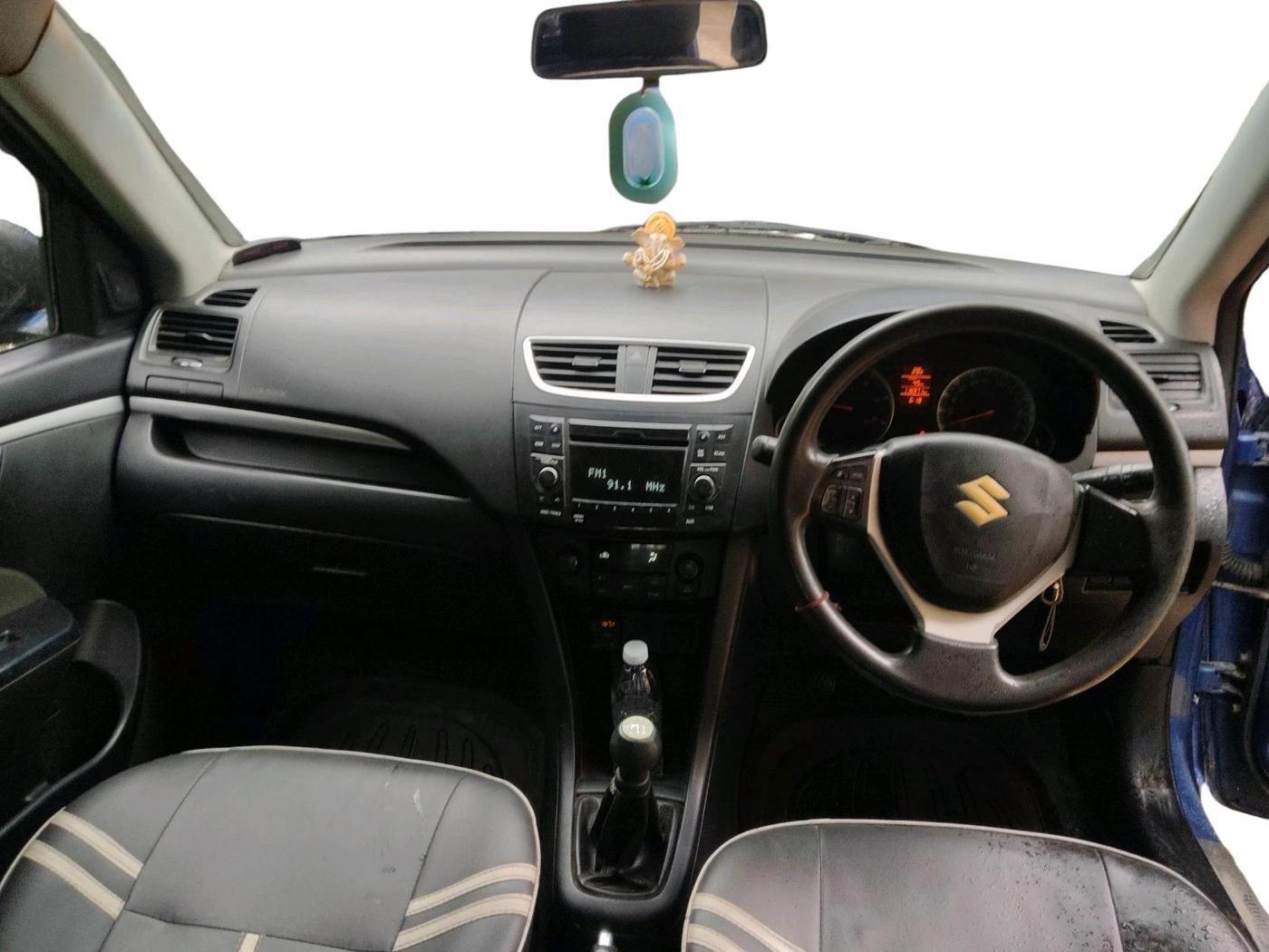 2011 Maruti Swift ZDI, Diesel, Manual, 1,16,971 km, interior