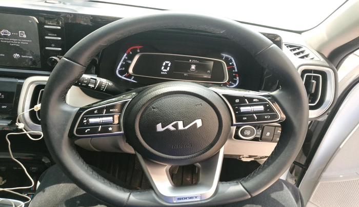 2024 KIA SONET HTX 1.5 DIESEL MT, Diesel, Manual, 1,661 km, interior