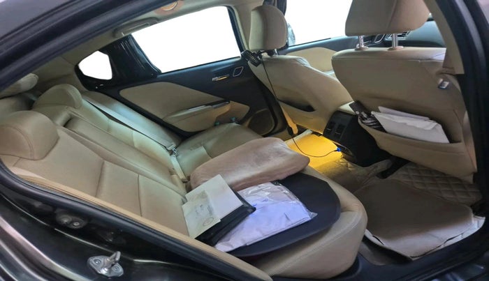 2017 Honda City 1.5L I-VTEC VX, Petrol, Manual, 94,488 km, interior