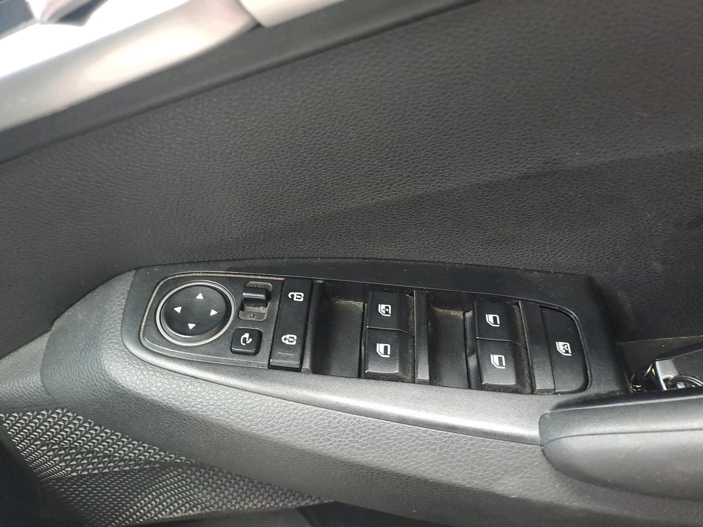 2021 KIA SELTOS HTK PLUS AT 1.5 DIESEL, Diesel, Automatic, 73,258 km, interior