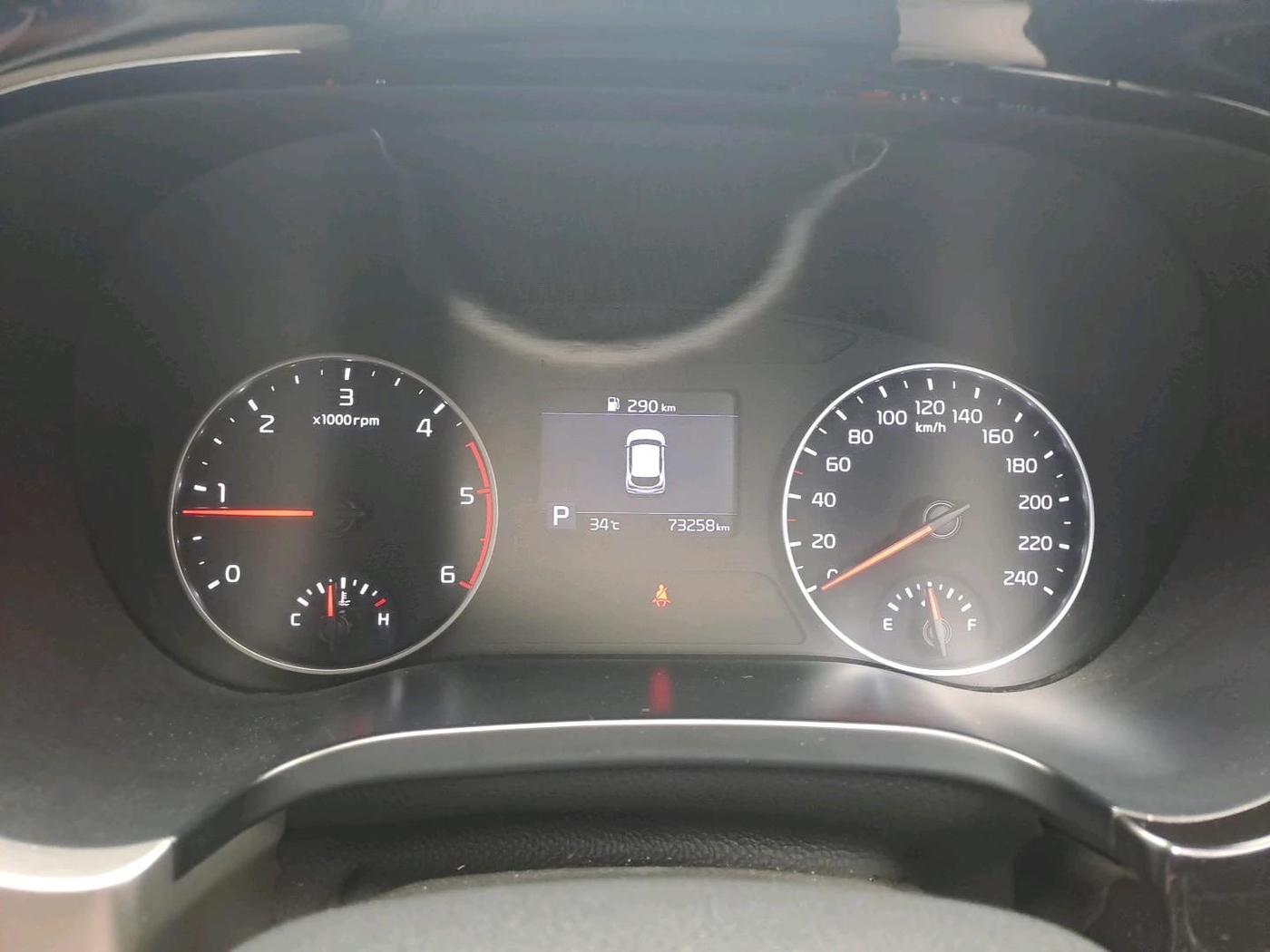 2021 KIA SELTOS HTK PLUS AT 1.5 DIESEL, Diesel, Automatic, 73,258 km, interior