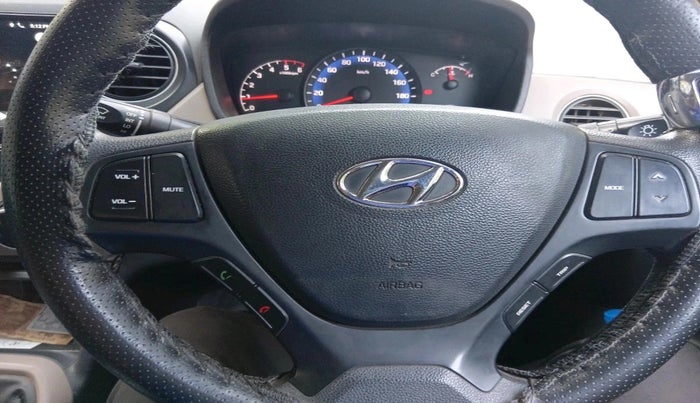 2016 Hyundai Xcent S 1.1 CRDI, Diesel, Manual, 1,35,280 km, interior