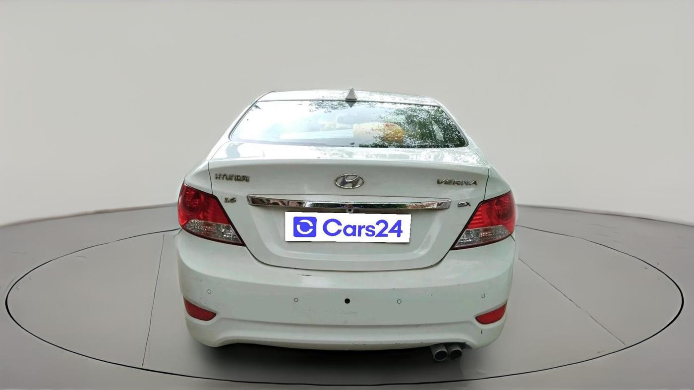 2011 Hyundai Verna FLUIDIC 1.6 VTVT SX, Petrol, Manual, 67,167 km, exterior