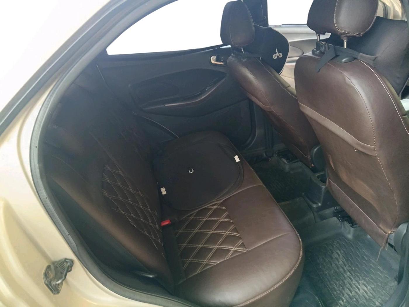 2018 Ford FREESTYLE TITANIUM 1.2 PETROL, Petrol, Manual, 20,300 km, interior