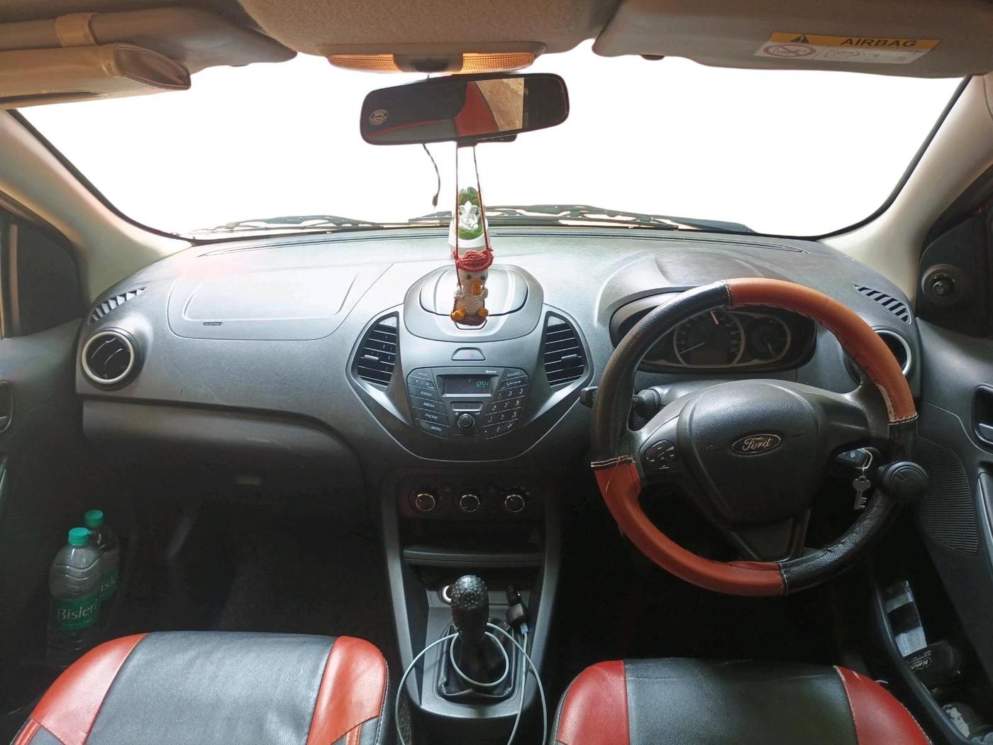 2017 Ford New Figo TREND 1.5L DIESEL, Diesel, Manual, 1,43,258 km, interior