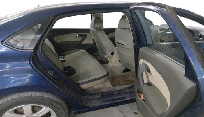 2011 Volkswagen Vento HIGHLINE 1.6 MPI, CNG, Manual, 1,00,000 km, interior