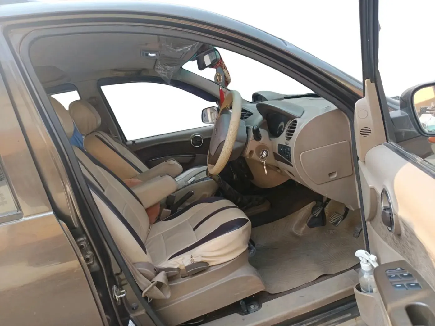2010 Mahindra Xylo E6, Diesel, Manual, 82,983 km, interior