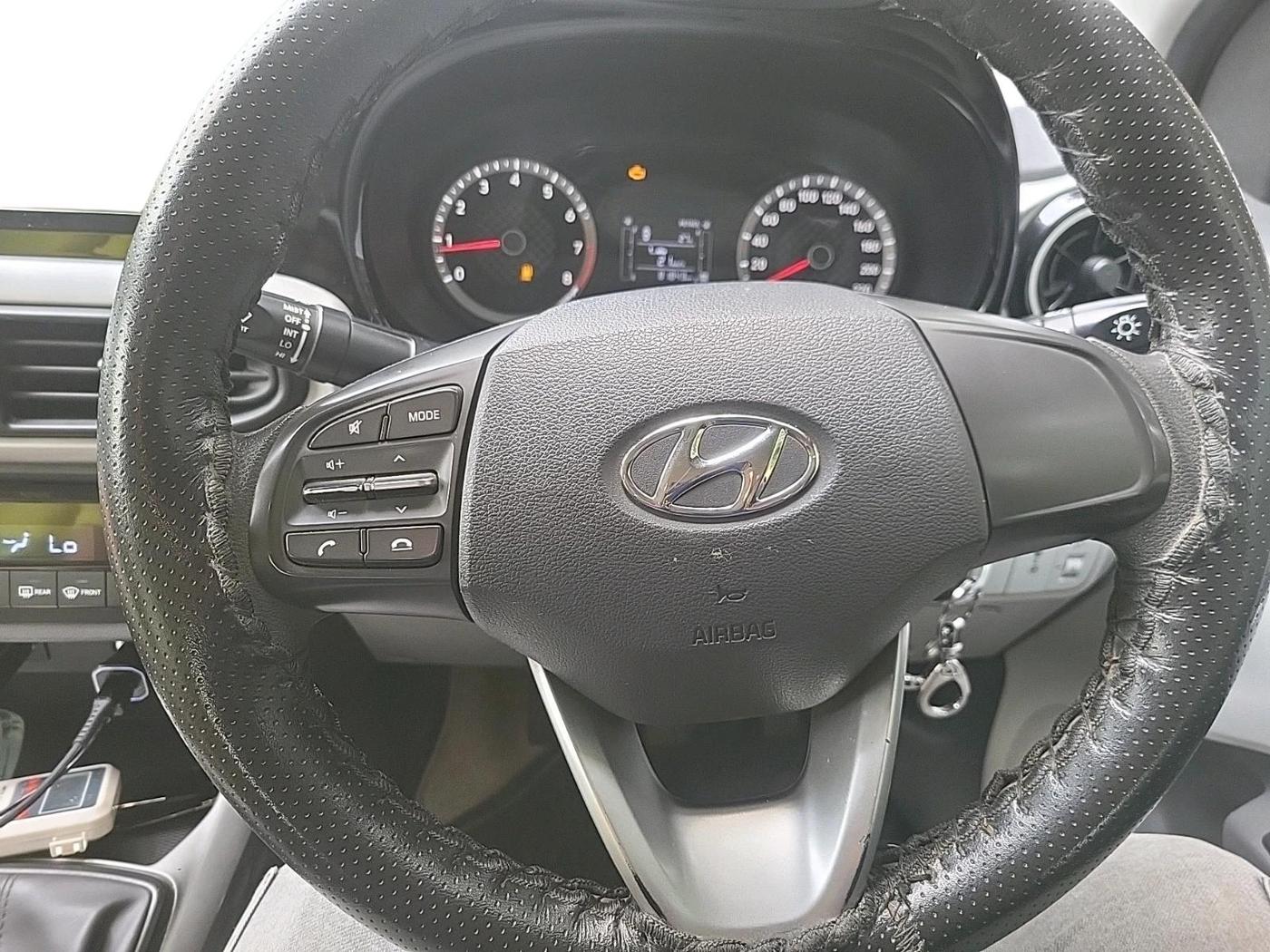 2022 Hyundai GRAND I10 NIOS SPORTZ 1.2 KAPPA VTVT CNG, CNG, Manual, 81,843 km, interior