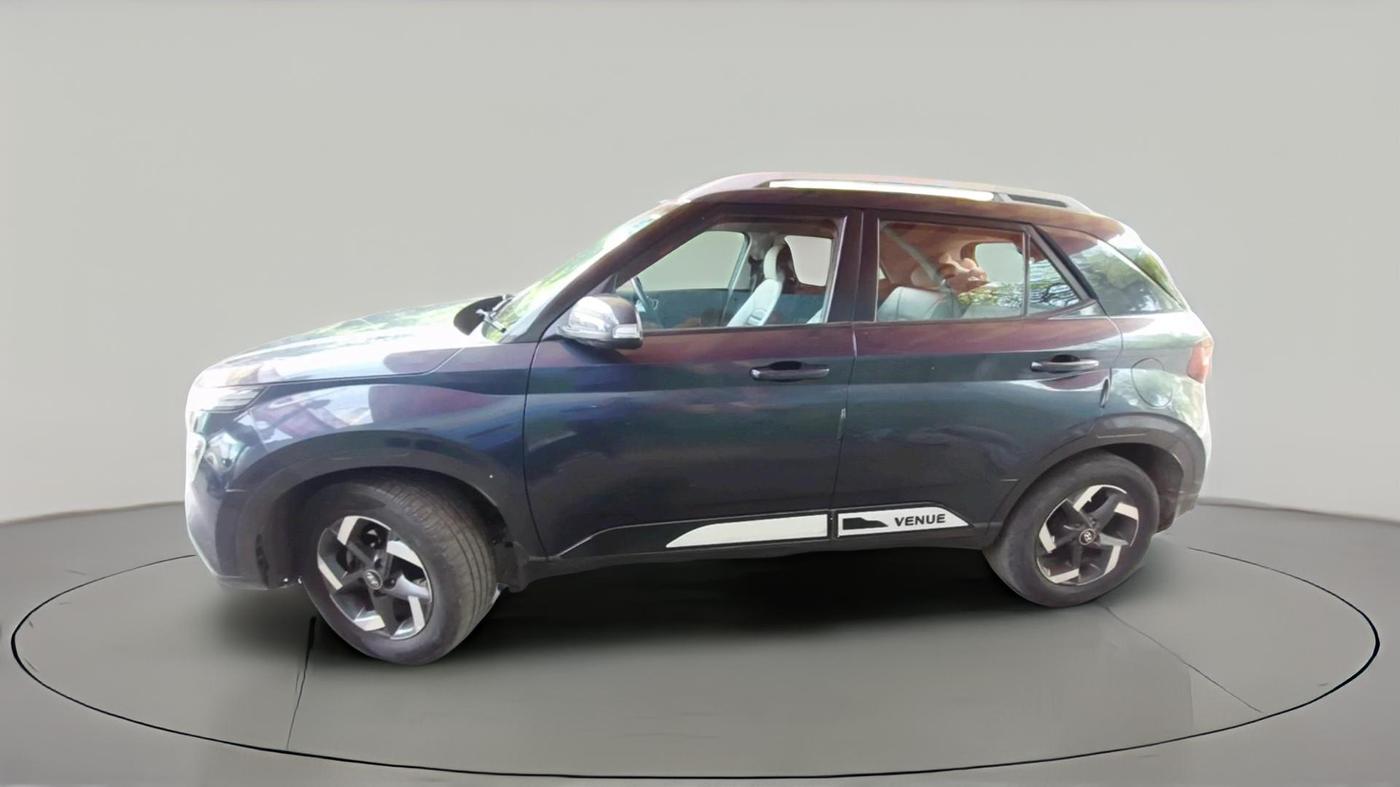 2019 Hyundai VENUE SX 1.4 CRDI, Diesel, Manual, 70,686 km, exterior