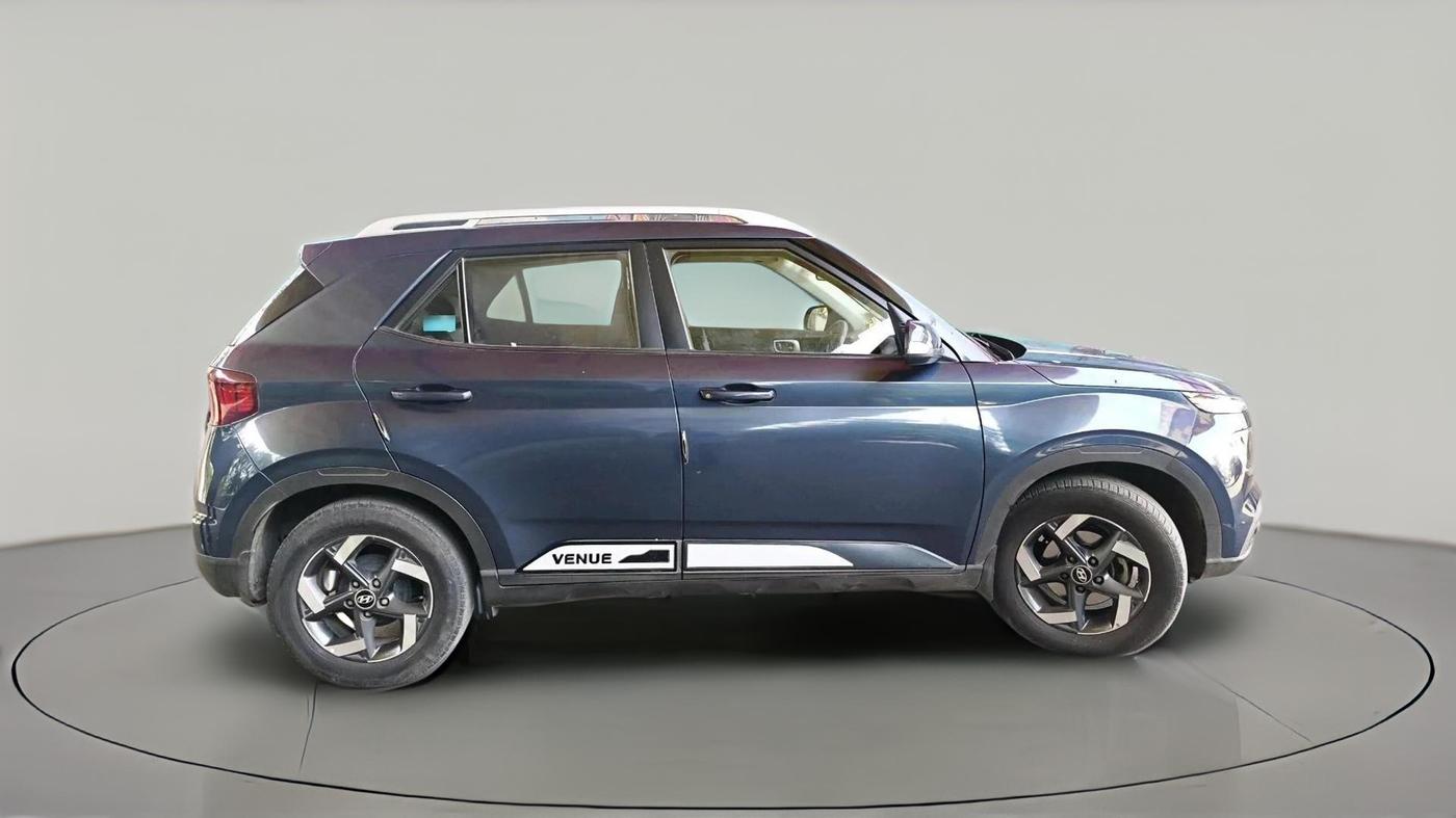 2019 Hyundai VENUE SX 1.4 CRDI, Diesel, Manual, 70,686 km, exterior