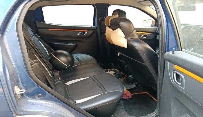 2020 Renault Kwid CLIMBER 1.0 AMT (O), Petrol, Automatic, 59,257 km, interior