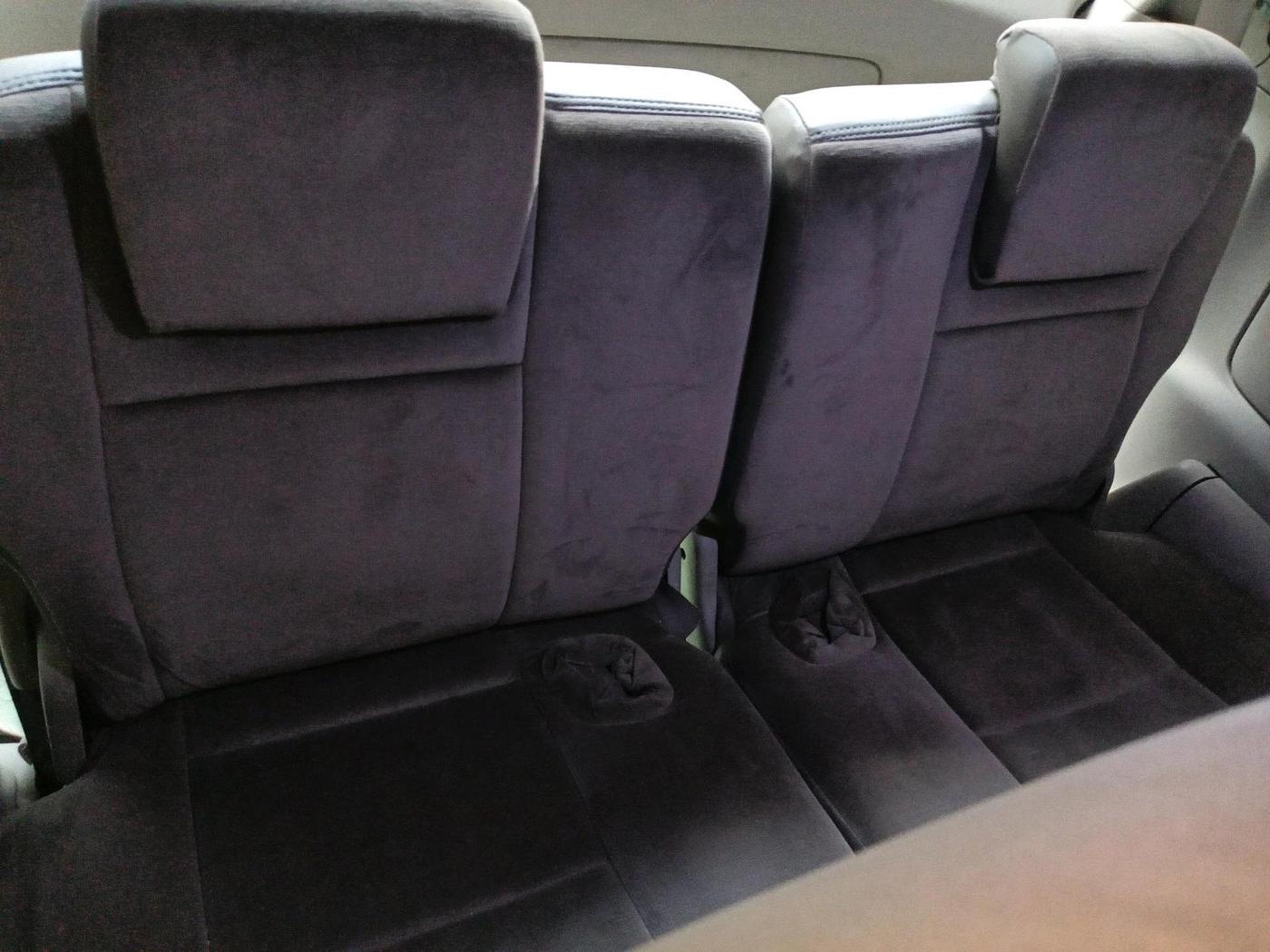 2011 Toyota Innova 2.5 G4 7 STR, Diesel, Manual, 2,18,753 km, interior