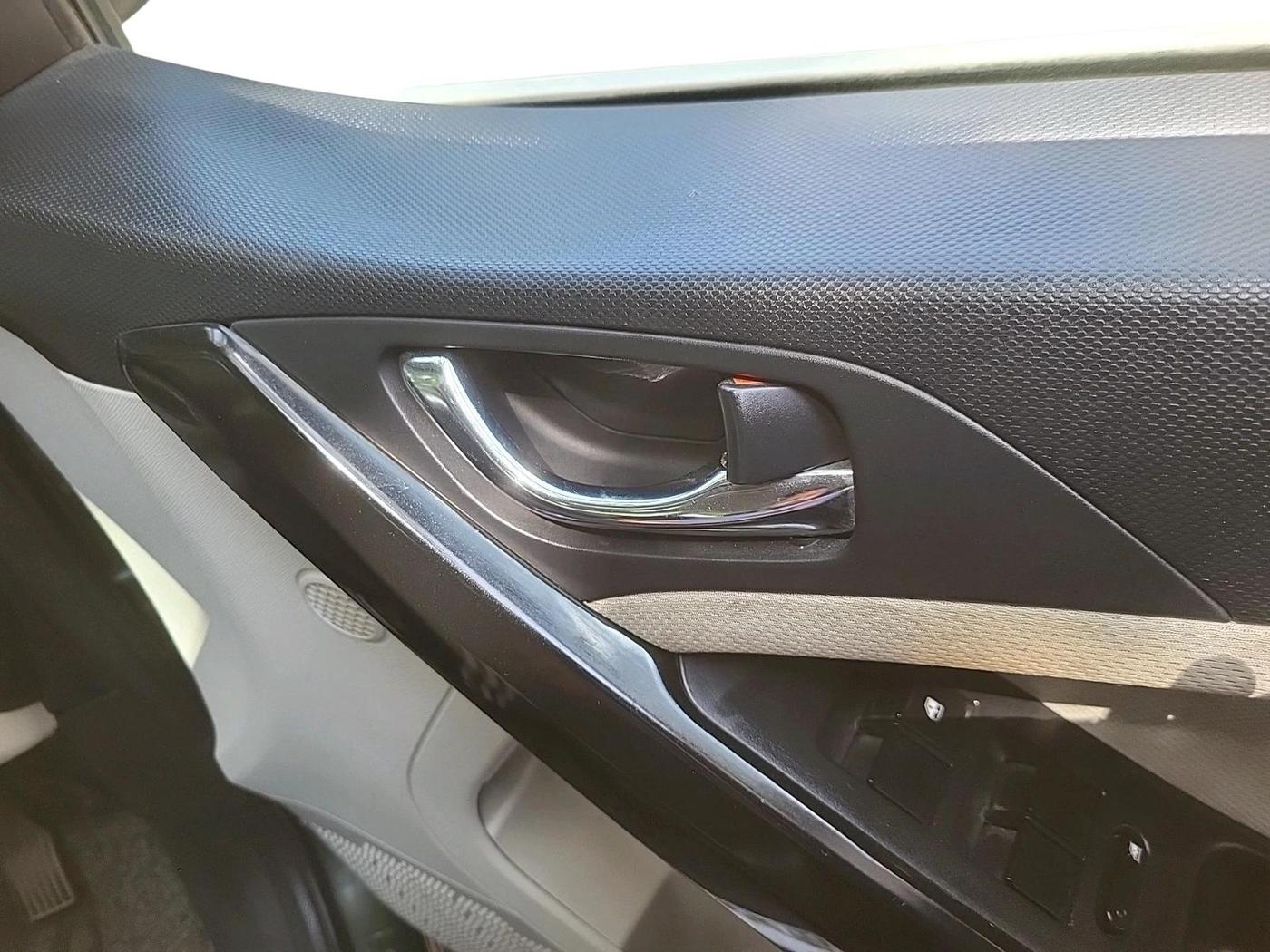 2020 Tata NEXON XZ PETROL, Petrol, Manual, 44,173 km, interior