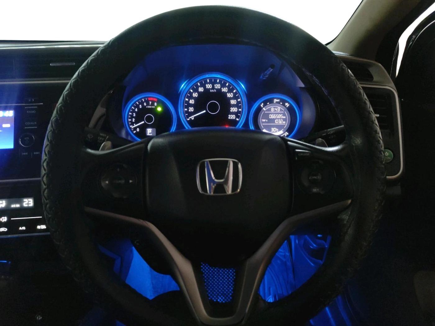 2016 Honda City 1.5L I-VTEC VX CVT, Petrol, Automatic, 66,586 km, interior