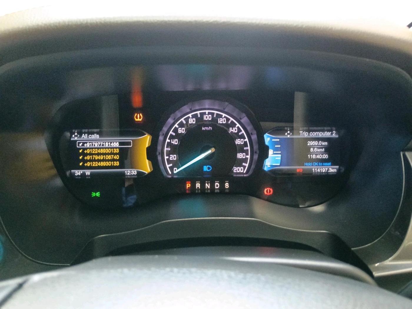 2018 Ford Endeavour TITANIUM 3.2 4X4 AT, Diesel, Automatic, 1,14,505 km, interior