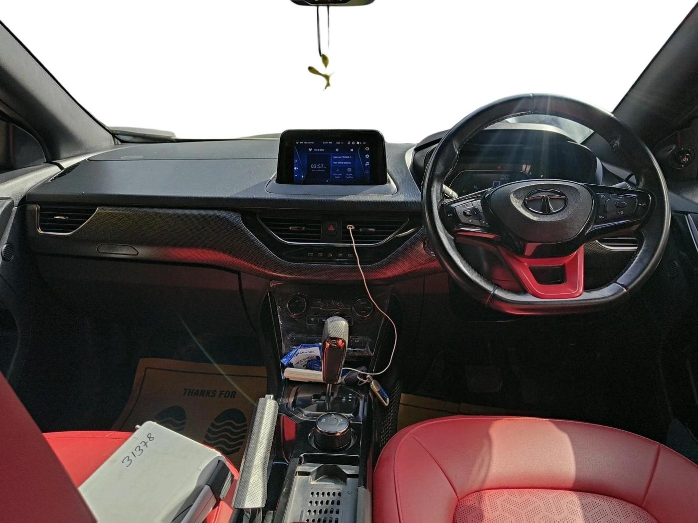 2023 Tata NEXON XZA PLUS LUX SUNROOF RED DARK PETROL, Petrol, Automatic, 28,243 km, interior
