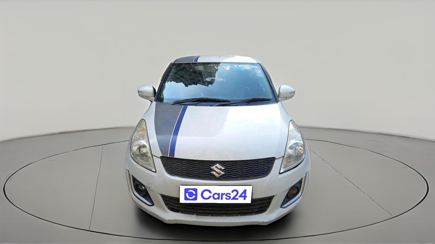 2017 Maruti Swift VXI, CNG, Manual, 66,180 km, exterior