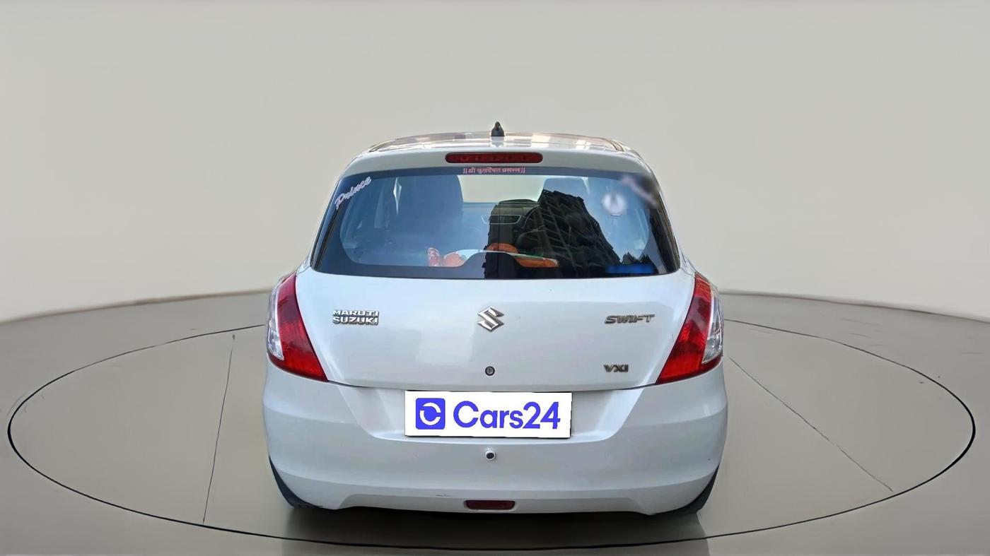 2017 Maruti Swift VXI, CNG, Manual, 66,180 km, exterior