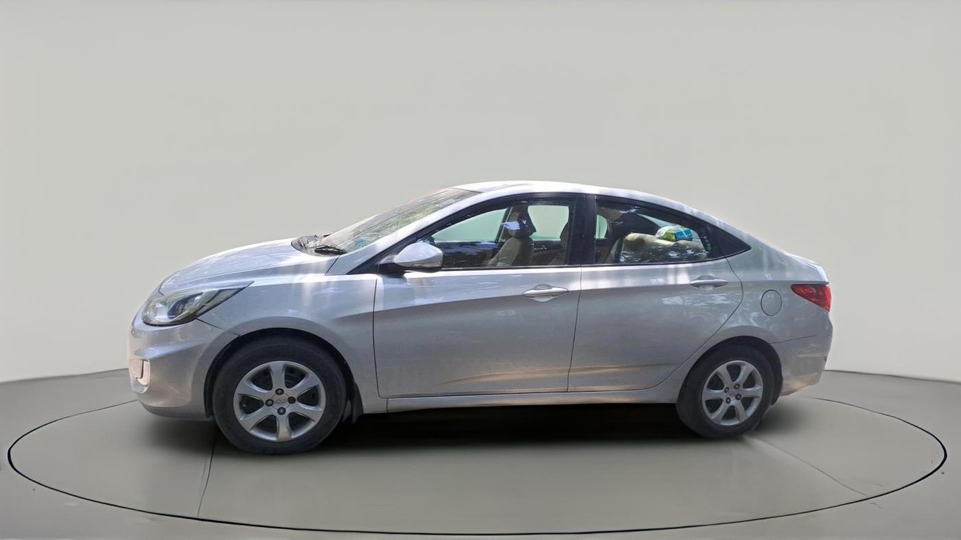 2013 Hyundai Verna FLUIDIC 1.6 VTVT EX, Petrol, Manual, 1,16,094 km, exterior