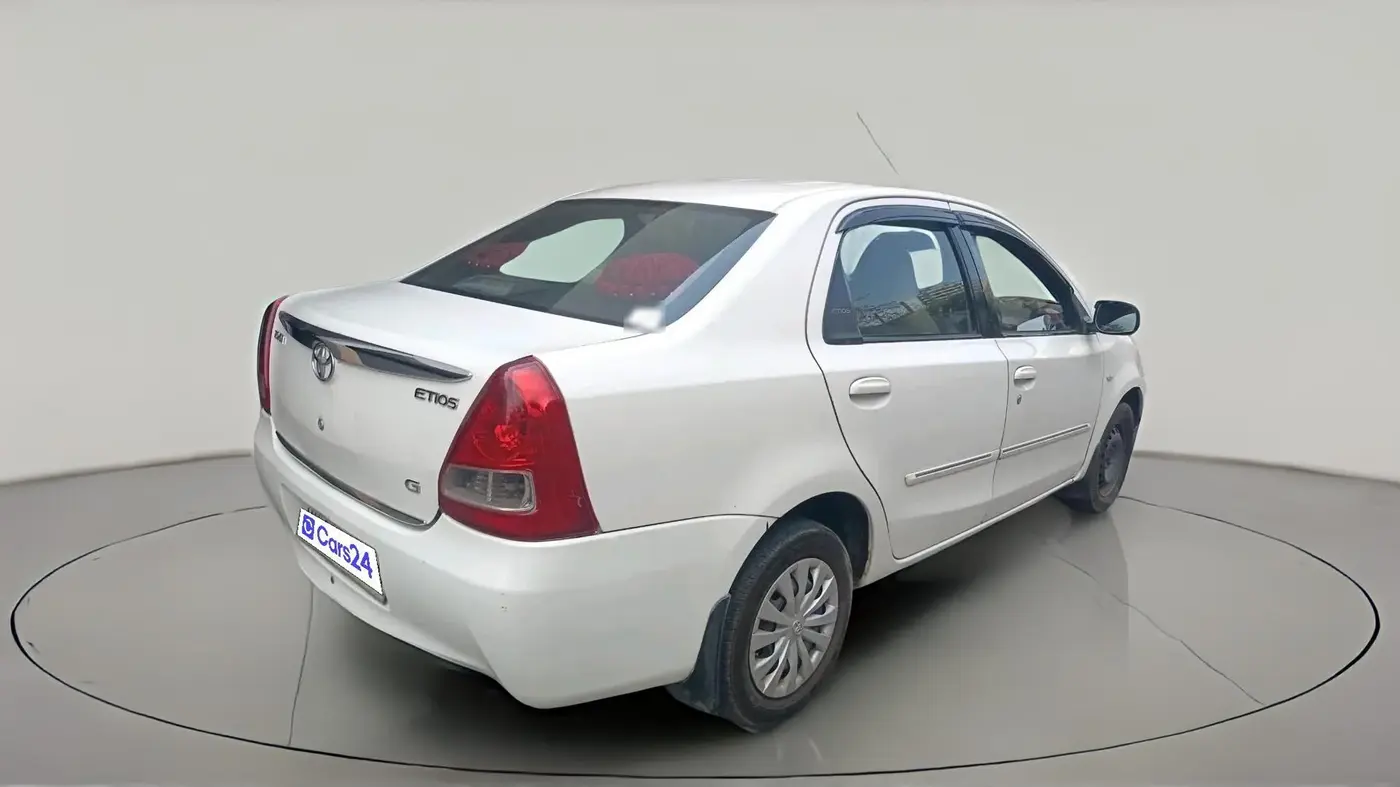 2012 Toyota Etios G, Petrol, Manual, 1,06,287 km, exterior