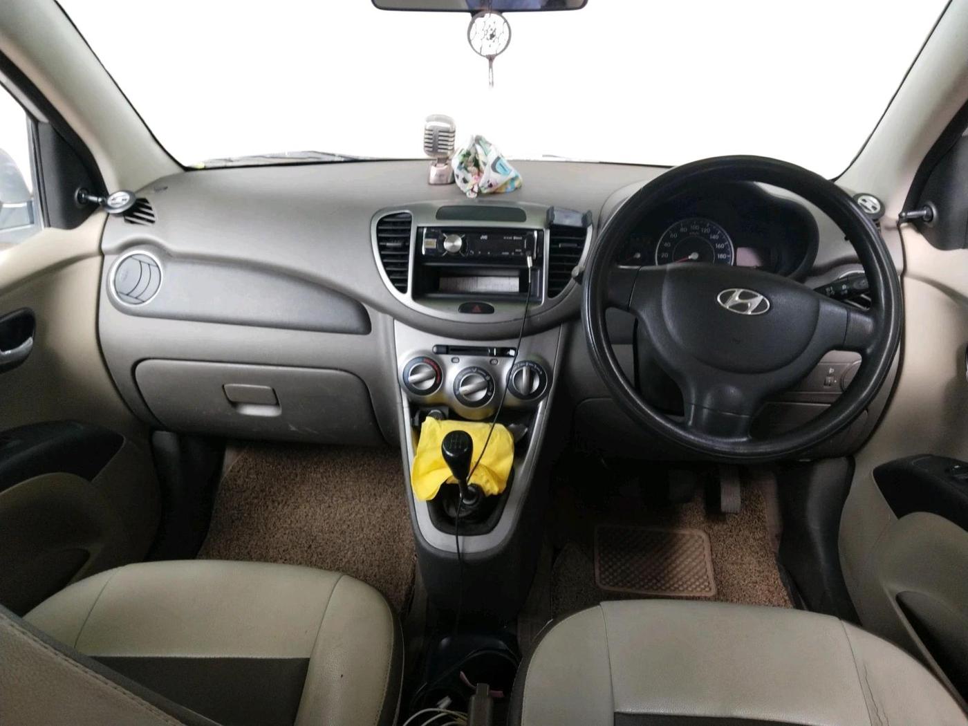 2013 Hyundai i10 MAGNA 1.1, Petrol, Manual, 78,828 km, interior