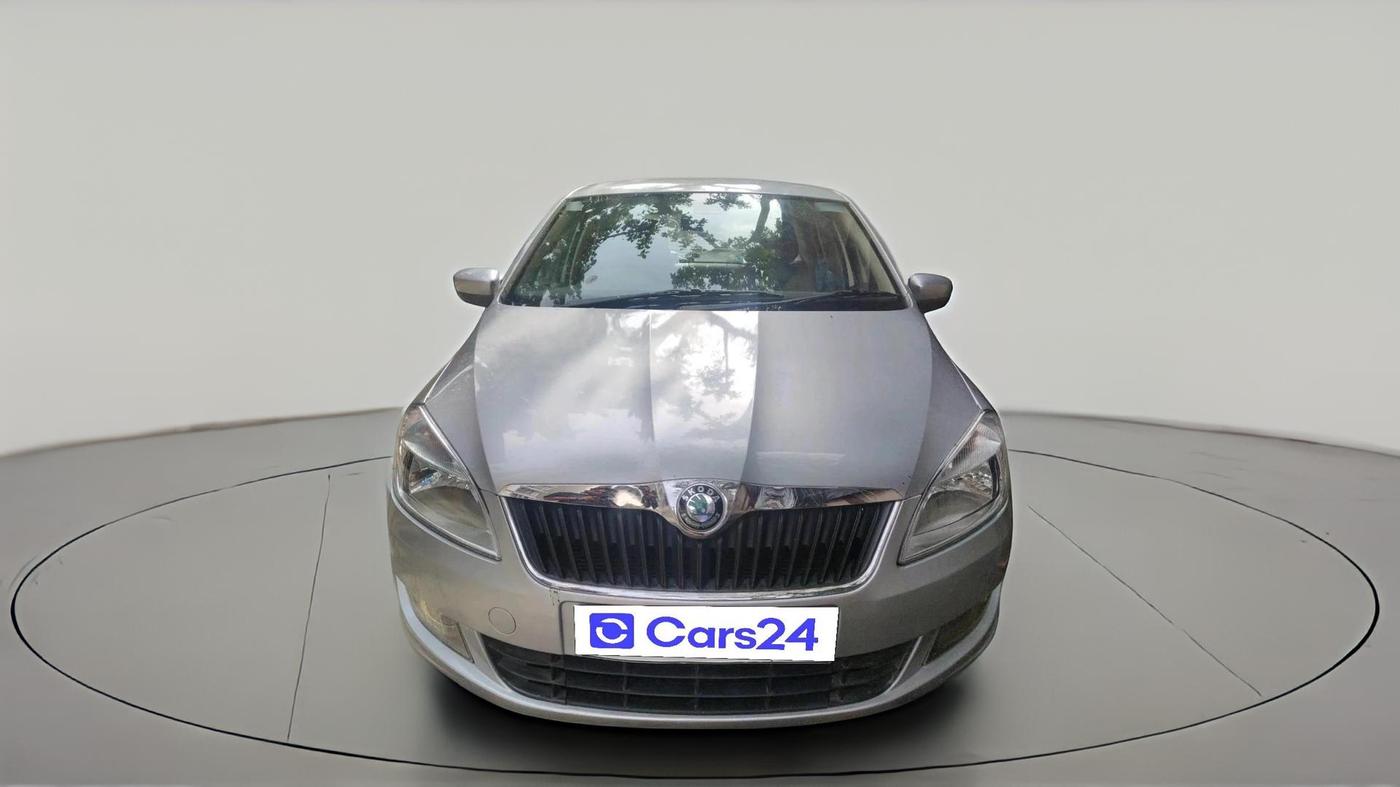 2012 Skoda Rapid ELEGANCE 1.6 TDI CR MT, Diesel, Manual, 91,495 km, exterior