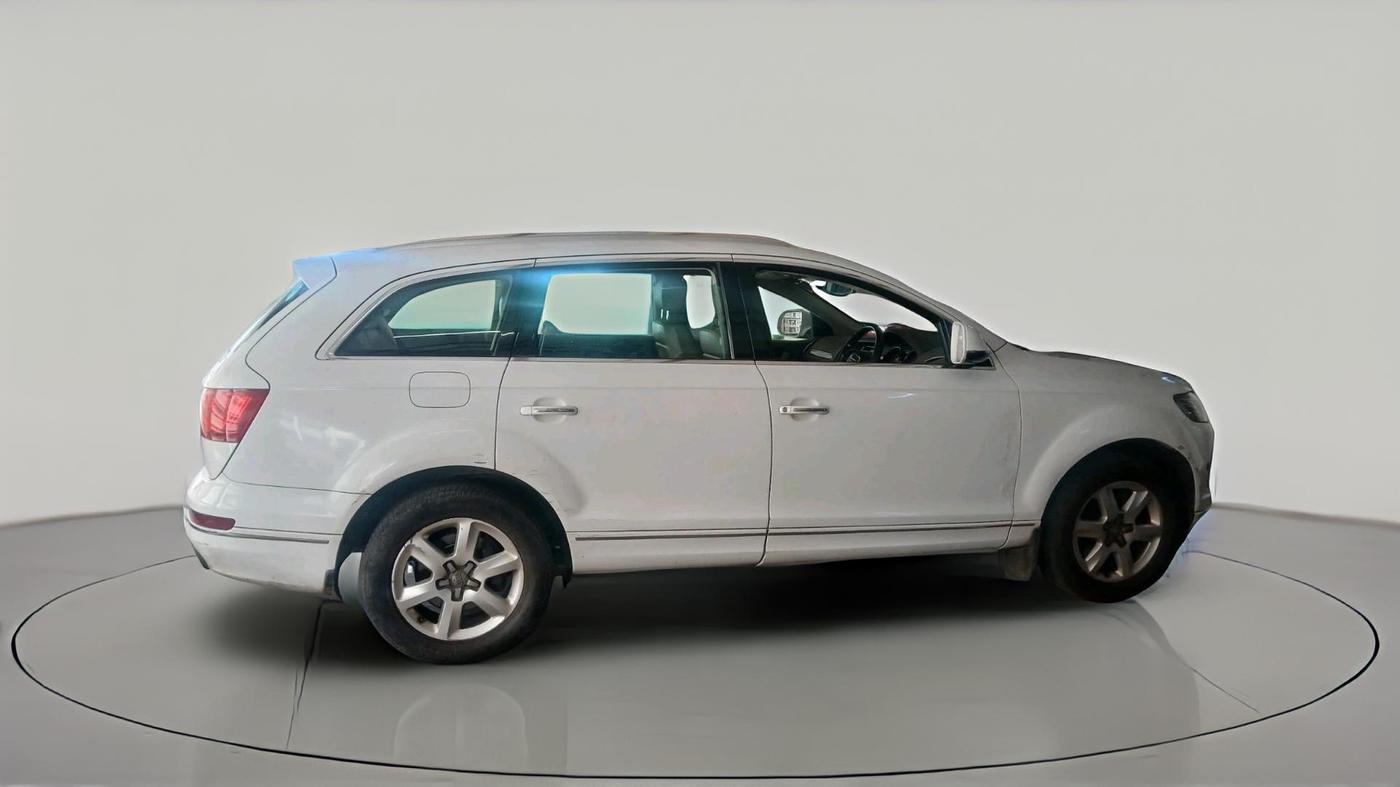2014 Audi Q7 3.0 TDI QUATTRO, Diesel, Automatic, 1,02,556 km, exterior