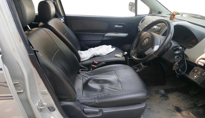2013 Maruti Wagon R 1.0 LXI CNG, CNG, Manual, 1,34,773 km, interior