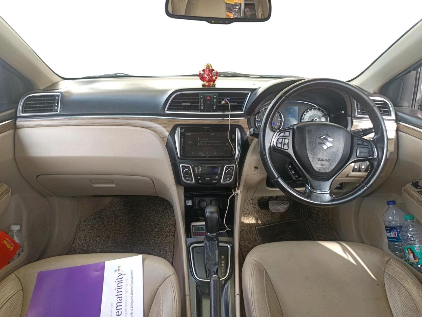 2018 Maruti Ciaz ALPHA  AT 1.5 SHVS PETROL, Petrol, Automatic, 97,037 km, interior