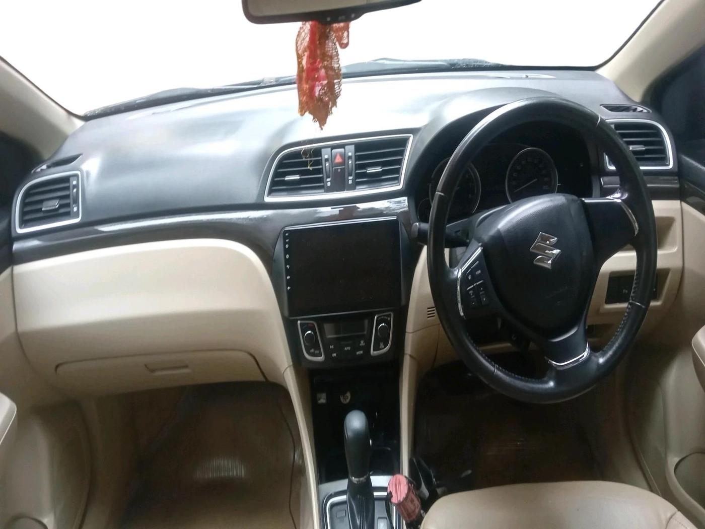 2016 Maruti Ciaz ZXI+ AT, Petrol, Automatic, 30,698 km, interior