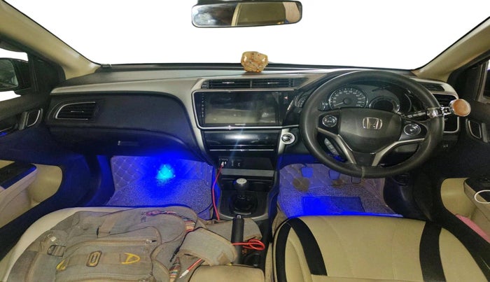 2021 Honda City 1.5L I-VTEC V MT 5TH GEN, Petrol, Manual, 34,574 km, interior