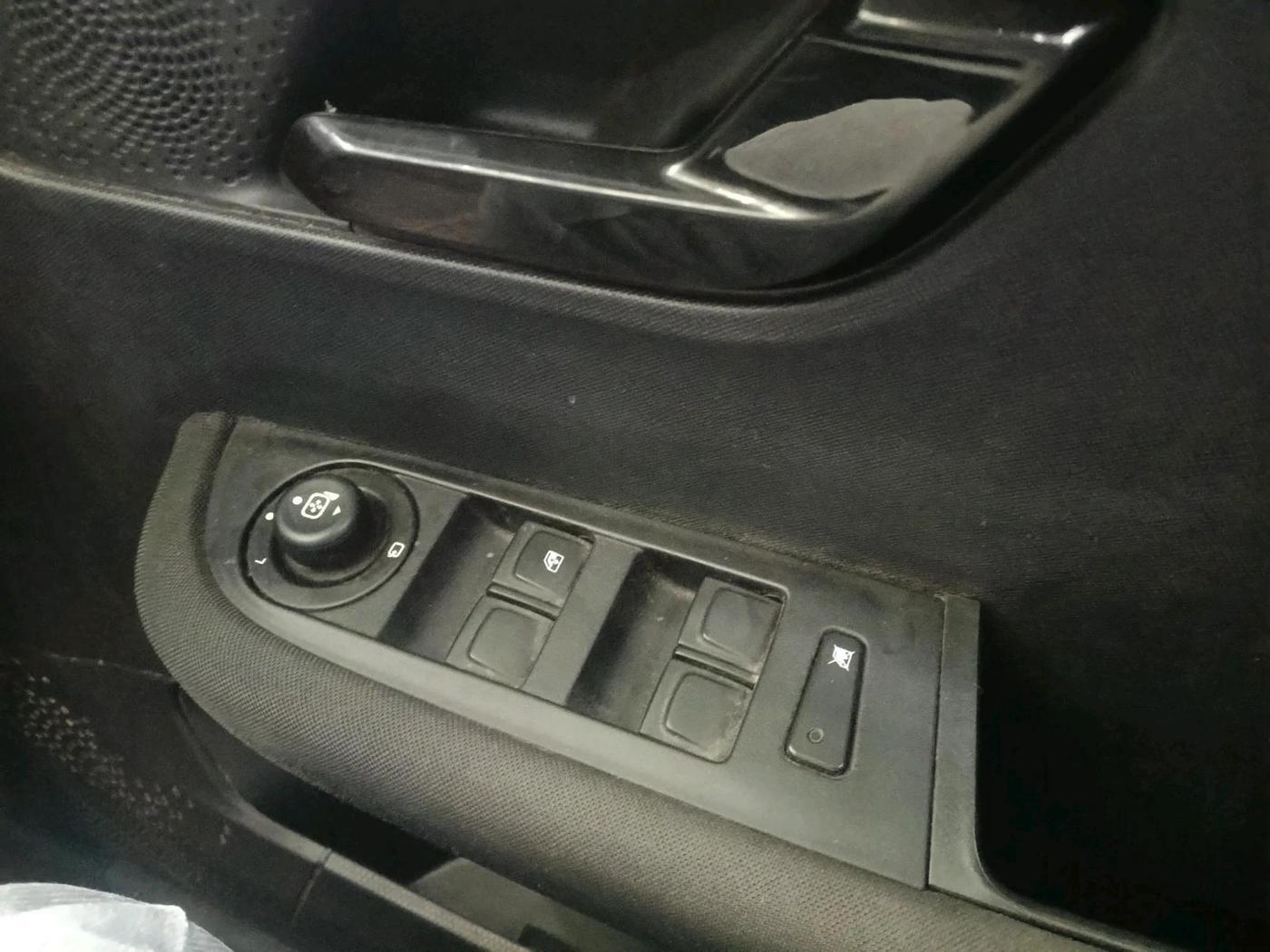 2022 Tata ALTROZ XZ PLUS PETROL DARK EDITION, Petrol, Manual, 23,873 km, interior